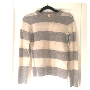 Gray & White striped sweater in good condition.